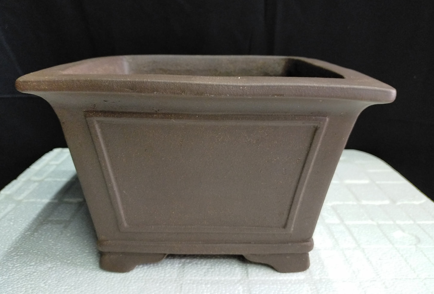 Beautiful semi cascade bonsai pot - 26cm